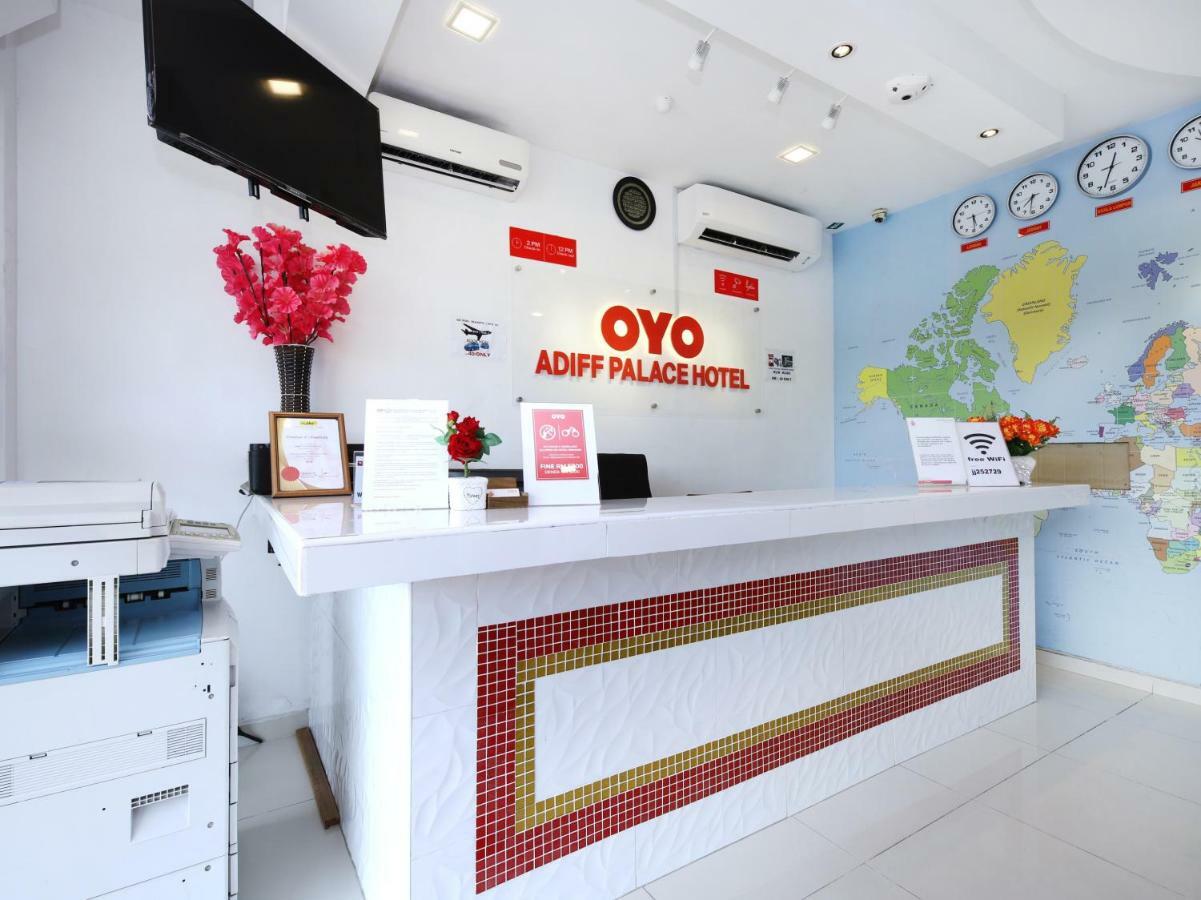 Super Oyo 414 Adiff Palace Hotel Sepang Esterno foto